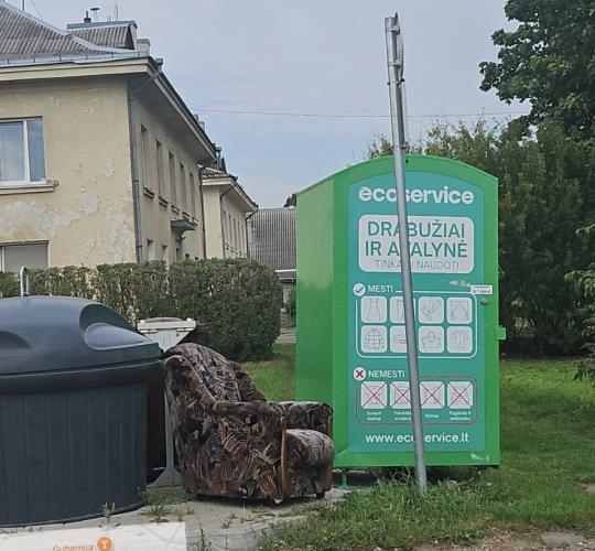 Šiaulių mieste paskutinis šiais metais didelių gabaritų atliekų surinkimas apvažiavimo būdu pagal grafiką!