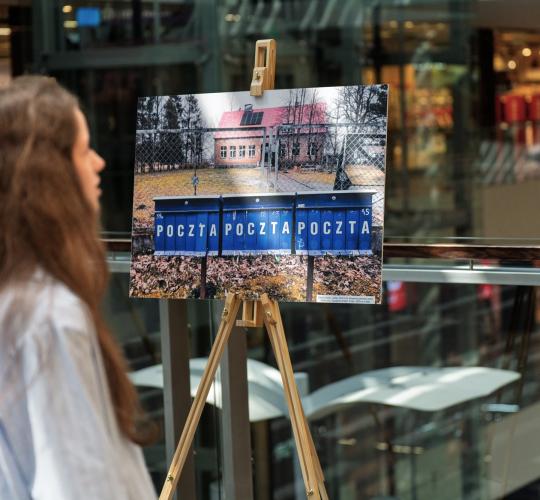 Baltijos jūros žinutė atkeliauja į Vilnių: pamatykite parodoje Vilniaus „Akropolyje“