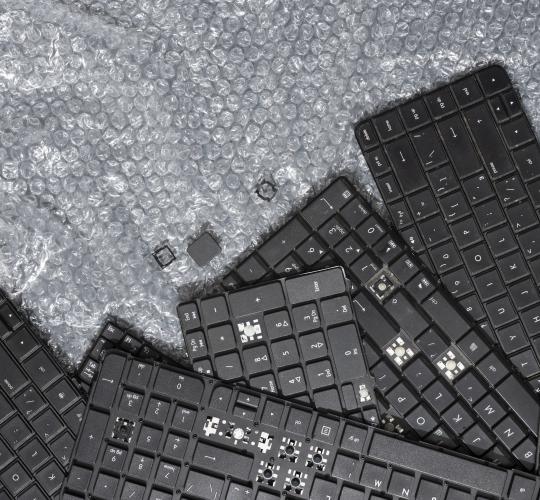 Netinkamai išmestos elektronikos atliekos – pavojingų gaisrų šaltinis