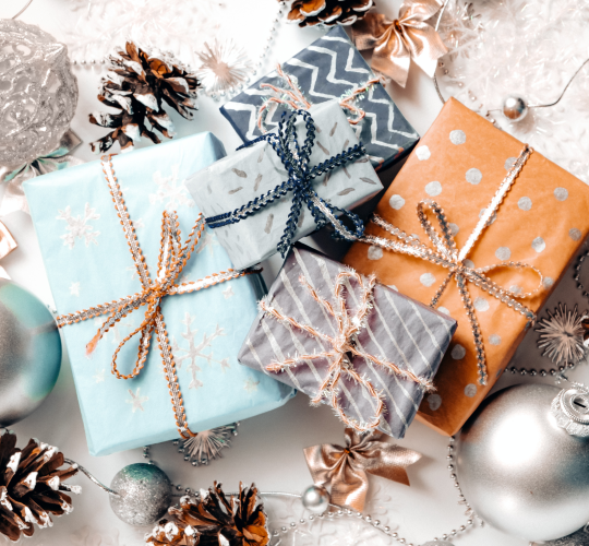 Pasidžiaugti ir išmesti protingai: atmintinė apie kalėdinių atliekų tvarkymą